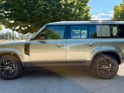Verde Usata 2024 Land Rover Defender SE Dynamic SUV | 74.000 € (Buon prezzo)