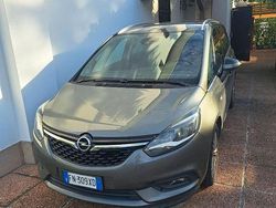 Usata 2018 Opel Zafira Monovolume | 9800 € (Ottimo prezzo)