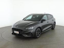 Grigio Usata 2018 Ford Focus ST-Line Tre volumi | 16.799 € (Buon prezzo)