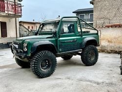 Usata 2004 Land Rover Defender Pick-up | 30.000 €