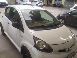Bianco Usata 2012 Toyota Aygo Due volumi | 2900 € (Ottimo prezzo)