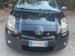 Nero Usata 2007 Toyota Yaris Due volumi | 7000 €