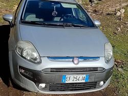 Grigio Usata 2010 Fiat Grande Punto Due volumi | 4000 €
