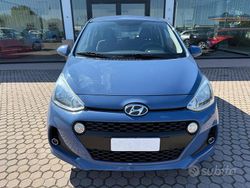 Blu Usata 2017 Hyundai i10 Due volumi | 7400 € (Buon prezzo)
