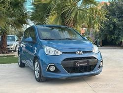 Blu Usata 2016 Hyundai i10 Due volumi | 7800 € (Buon prezzo)