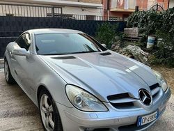 Usata 2004 Mercedes SLK200 Cabrio | 10.500 € (Cara)