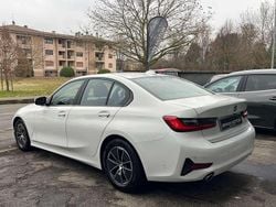 Bianco Usata 2020 BMW 318 Advantage Tre volumi | 20.999 € (Buon prezzo)