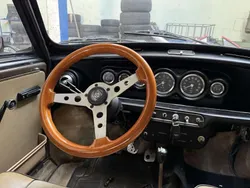 Marrone Usata 1972 Mini 1300 Due volumi | 9999 €