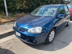 Blu Usata 2009 VW Golf VI Tre volumi | 2750 € (Super prezzo)