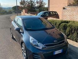 Usata 2016 Kia Rio Tre volumi | 8000 €