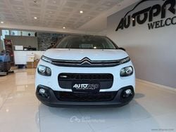 Bianco Usata 2017 Citroën C3 PureTech Tre volumi | 6800 € (Buon prezzo)