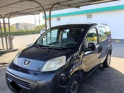 Nero Usata 2008 Peugeot Bipper Monovolume | 4900 € (Molto cara)