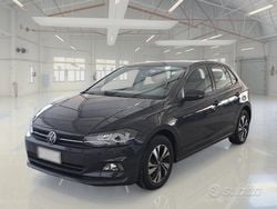 Grigio Usata 2021 VW Polo Comfortline Tre volumi | 10.950 € (Ottimo prezzo)
