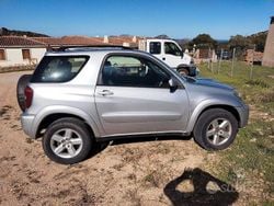 Grigio Usata 2004 Toyota RAV4 SUV | 6900 € (Molto cara)