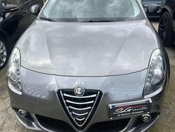 Grigio Usata 2015 Alfa Romeo Giulietta Business Tre volumi | 9790 € (Buon prezzo)