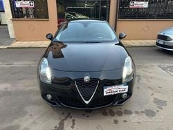 Nero Usata 2015 Alfa Romeo Giulietta Sprint Tre volumi | 7500 € (Buon prezzo)