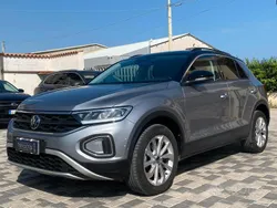 Argento Usata 2024 VW T-Roc Edition SUV | 22.900 € (Ottimo prezzo)