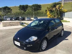 Blu/azzurro Usata 2017 Fiat Punto S Due volumi | 7500 € (Buon prezzo)