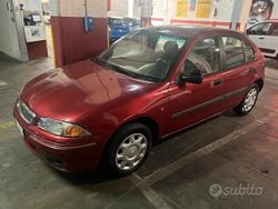 Rosso Usata 1997 Rover 200 Tre volumi | 4000 €