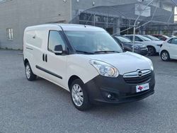 Bianco Usata 2018 Opel Combo Monovolume | 8950 €