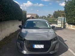 Grigio Usata 2024 Peugeot 208 Active Due volumi | 15.500 € (Buon prezzo)