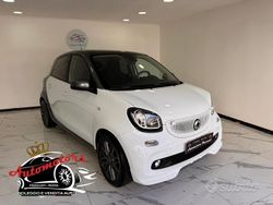 Wit Gebruikt 2015 Smart ForFour Brabus Hatchback | 11.900 € (Eerlijke prijs)