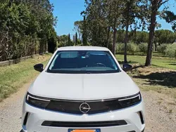Usata 2023 Opel Mokka Elegance SUV | 21.800 € (Cara)