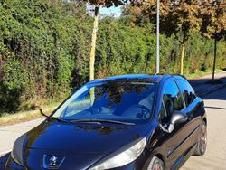 Nero Usata 2009 Peugeot 207 GTi | 6000 €