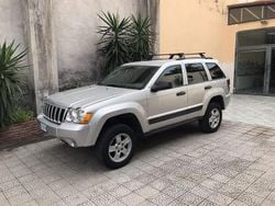Grigio Usata 2007 Jeep Cherokee SUV | 5000 € (Ottimo prezzo)