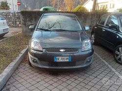 Nero Usata 2007 Ford Fiesta Tre volumi | 1700 €