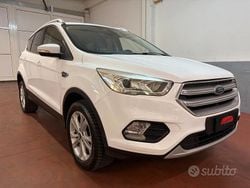 Bianco Usata 2018 Ford Kuga Titanium SUV | 13.500 € (Buon prezzo)