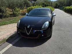 Nero Usata 2012 Alfa Romeo Giulietta Distinctive Due volumi | 6500 € (Buon prezzo)