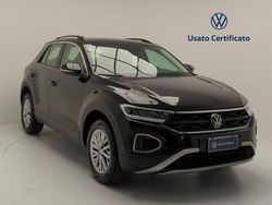 Nessuno Usata 2024 VW T-Roc Life SUV | 26.900 € (Buon prezzo)