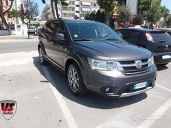 Grigio Usata 2015 Fiat Freemont Cross SUV | 8999 € (Buon prezzo)