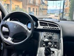 Usata 2011 Peugeot 3008 Premium Station wagon | 4300 € (Cara)