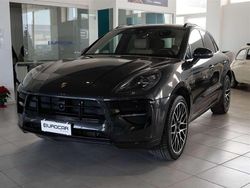 Nero / black Usata 2021 Porsche Macan SUV | 53.500 € (Super prezzo)