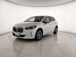 Bianco Usata 2024 BMW 218 Active Tourer Luxury Line Monovolume | 33.900 € (Buon prezzo)