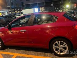 Rosso Usata 2013 Alfa Romeo Giulietta Tre volumi | 4200 € (Buon prezzo)