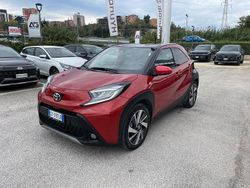 Rosso Usata 2024 Toyota Aygo X Lounge SUV | 17.900 € (Buon prezzo)