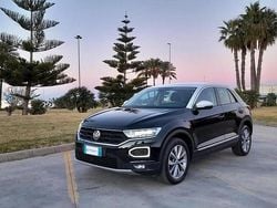 Nero Usata 2019 VW T-Roc Style SUV | 15.950 € (Buon prezzo)