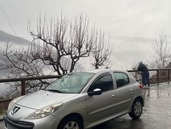 Usata 2009 Peugeot 206+ Due volumi | 1600 € (Buon prezzo)