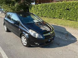 Nero Usata 2011 Opel Corsa Club Tre volumi | 4500 € (Buon prezzo)