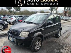 Nero Usata 2011 Fiat Panda 4x4 Climbing Due volumi | 4490 € (Super prezzo)