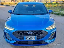 Usata 2021 Ford Focus ST-Line Tre volumi | 20.000 € (Buon prezzo)