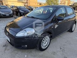 Grigio Usata 2008 Fiat Grande Punto Active Due volumi | 2499 € (Buon prezzo)