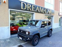 Grigio pastello Usata 2019 Suzuki Jimny SUV | 35.990 € (Ottimo prezzo)