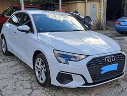 Bianco Usata 2022 Audi A3 Sportback Business Due volumi | 26.500 € (Buon prezzo)
