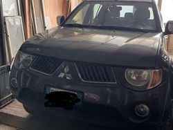 Blu/azzurro Usata 2009 Mitsubishi L200 Invite Pick-up | 10.500 € (Super prezzo)