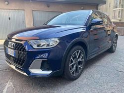 Blu/azzurro Usata 2023 Audi A1 Business Tre volumi | 21.500 € (Buon prezzo)