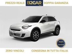 Bianco Usata 2025 Fiat 600 La Prima SUV | 21.800 € (Buon prezzo)
